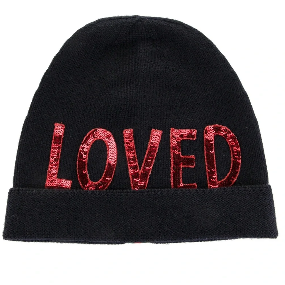 GUCCI LOVED Navy Wool Beanie - Picture 2 of 11